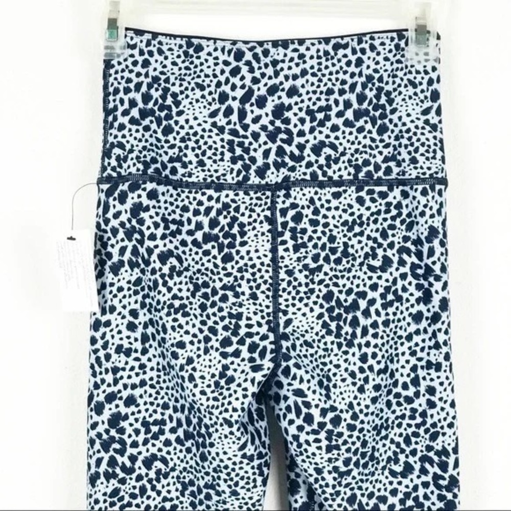 Cotton On Body High Waist Leopard‎ Leggings S Reversible 7/8 Athleisure - Picture 11 of 15